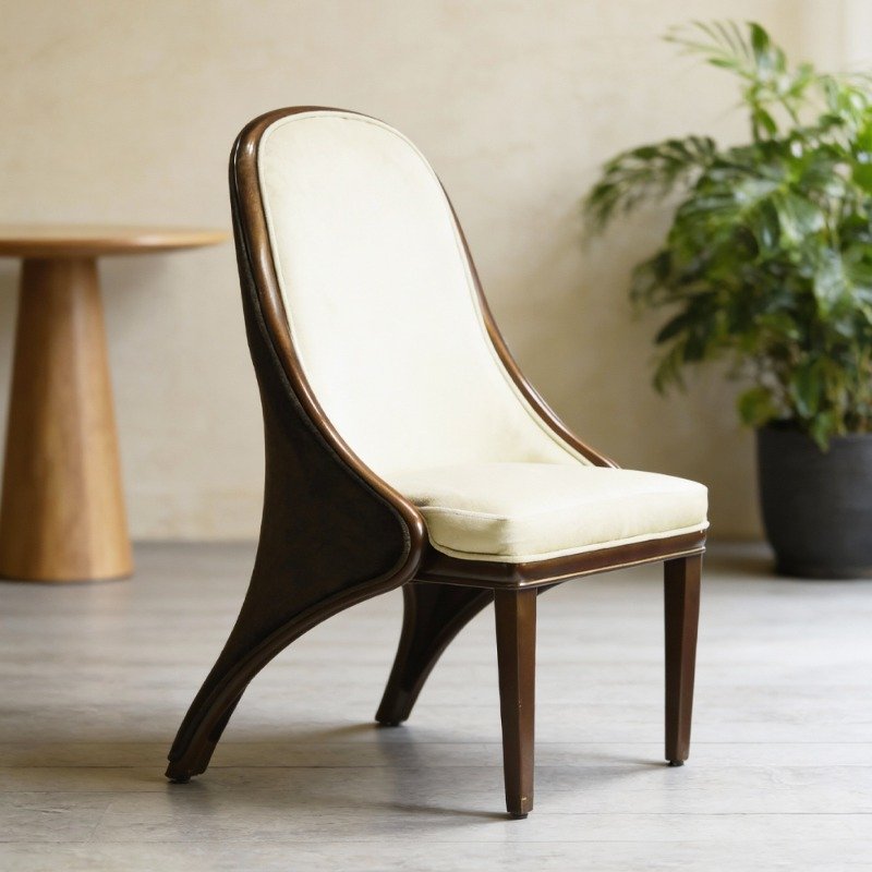 Canvas Model Dining Chair